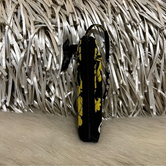 VERA BRADLEY Baroque 2010 Carry It All Wristlet Black Yellow White Lipstick Case - Picture 6 of 10